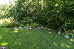 3624 Stonewall Manor Dr, Triangle, VA 22172 - Photo 20