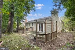 15922 Edgewood Dr, Dumfries, VA 22025 - Photo 32