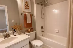 2288 Margraf Cir, Woodbridge, VA 22191 - Photo 12