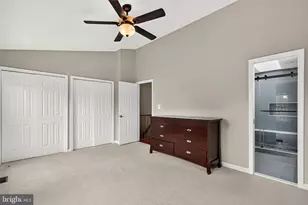 7749 Black Horse Ct, Manassas, VA 20109 - Photo 36