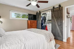 7704 Huron Dr, Gainesville, VA 20155 - Photo 16