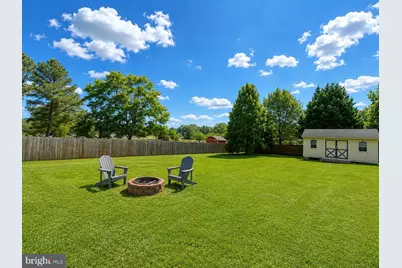 7704 Huron Drive, Gainesville, VA 20155 - Photo 2