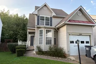12029 Tango Ln, Woodbridge, VA 22193 - Photo 4