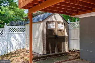 1525 Lakewood Dr, Woodbridge, VA 22192 - Photo 46