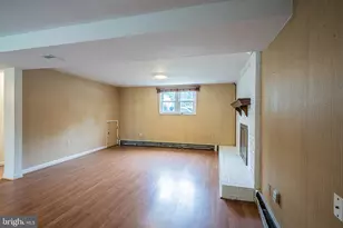 14822 Darbydale Ave, Woodbridge, VA 22193 - Photo 4