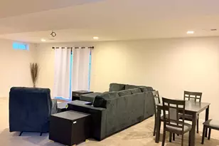 5675 Spriggs Dr, Woodbridge, VA 22193 - Photo 16