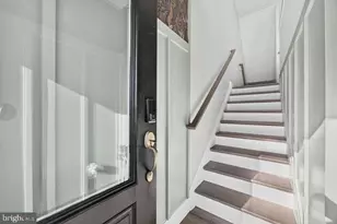 10537 Waterbury Woods Way, Manassas, VA 20112 - Photo 4