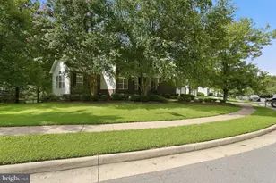 10136 Middlebrooks Terrace, Nokesville, VA 20181 - Photo 2