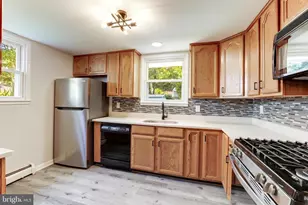 4111 Hemingway Dr, Woodbridge, VA 22193 - Photo 16