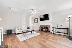 12723 Purdham Dr, Woodbridge, VA 22192 - Photo 28