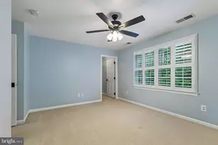 5863 Tulloch Spring Ct, Haymarket, VA 20169 - Photo 30