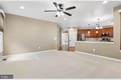 5863 Tulloch Spring Court, Haymarket, VA 20169 - Photo 20