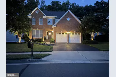 5863 Tulloch Spring Court, Haymarket, VA 20169 - Photo 2