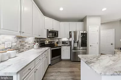 9242 Rainbow Falls Drive, Bristow, VA 20136 - Photo 22