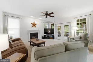 9242 Rainbow Falls Dr, Bristow, VA 20136 - Photo 18