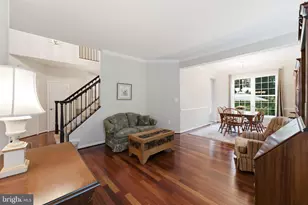 9242 Rainbow Falls Dr, Bristow, VA 20136 - Photo 10