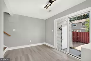 1800 Fort Pulaski Ct, Dumfries, VA 22026 - Photo 6