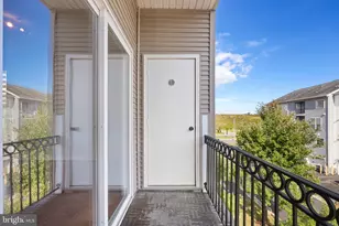 15522 John Diskin Cir, Woodbridge, VA 22191 - Photo 10