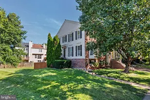 11198 Privates Ct, Manassas, VA 20109 - Photo 2