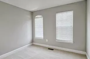 [Address not provided], Woodbridge, VA 22191 - Photo 24