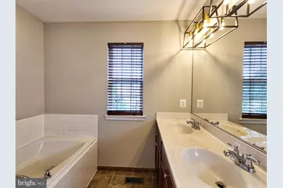 [Address not provided], Woodbridge, VA 22191 - Photo 34