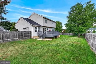 13927 Rutgers Ct, Woodbridge, VA 22193 - Photo 38