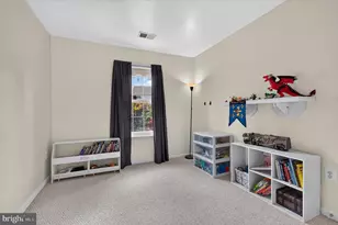 13927 Rutgers Ct, Woodbridge, VA 22193 - Photo 24