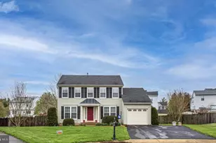 13927 Rutgers Ct, Woodbridge, VA 22193 - Photo 6