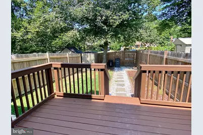 11370 Cromwell Court, Woodbridge, VA 22192 - Photo 6
