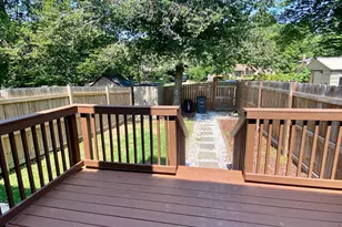 11370 Cromwell Ct, Woodbridge, VA 22192 - Photo 6