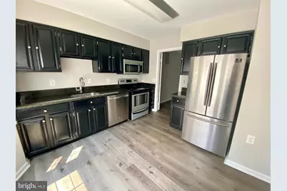 11370 Cromwell Court, Woodbridge, VA 22192 - Photo 2