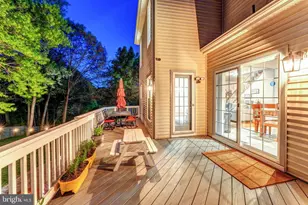 3985 Fawnridge Ct, Woodbridge, VA 22193 - Photo 6
