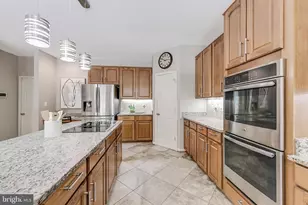 3985 Fawnridge Ct, Woodbridge, VA 22193 - Photo 28