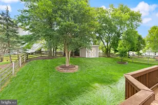 9233 Falling Water Dr, Bristow, VA 20136 - Photo 48