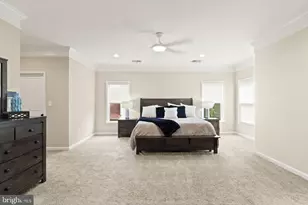 9233 Falling Water Dr, Bristow, VA 20136 - Photo 24