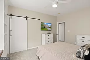 9233 Falling Water Dr, Bristow, VA 20136 - Photo 36