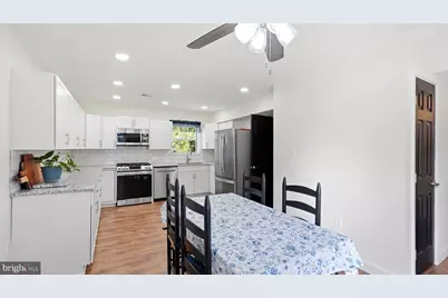 5633 Roundtree Drive, Woodbridge, VA 22193 - Photo 8