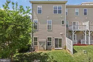12807 Lotte Dr, Woodbridge, VA 22192 - Photo 18