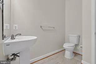 13216 Quate Ln, Woodbridge, VA 22193 - Photo 40