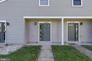 10527 Stonington Ln, Manassas, VA 20109 - Photo 8