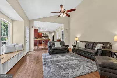 8121 Willingboro Court, Gainesville, VA 20155 - Photo 28
