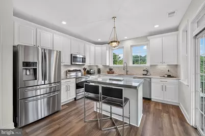13992 Greendale Drive, Woodbridge, VA 22191 - Photo 6