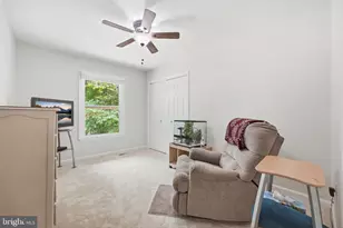 8110 Whitting Dr, Manassas, VA 20112 - Photo 32
