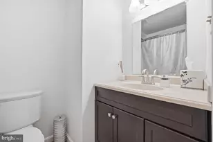 8110 Whitting Dr, Manassas, VA 20112 - Photo 34