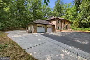 8110 Whitting Dr, Manassas, VA 20112 - Photo 50