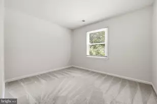 8110 Whitting Dr, Manassas, VA 20112 - Photo 40