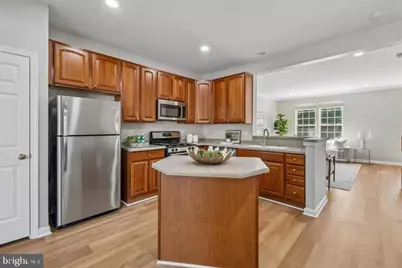 15823 Bobolink Drive, Woodbridge, VA 22191 - Photo 6