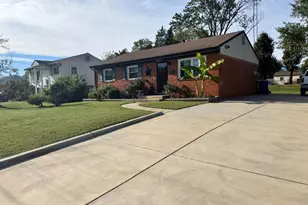 9626 Norfolk St, Manassas, VA 20109 - Photo 2