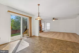 8737 Hackney Dr, Bristow, VA 20136 - Photo 14