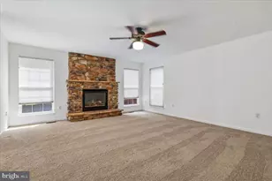 8737 Hackney Dr, Bristow, VA 20136 - Photo 16